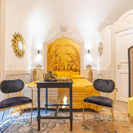 Oda ve Kahvaltı Il Moresco Luxury Katanya